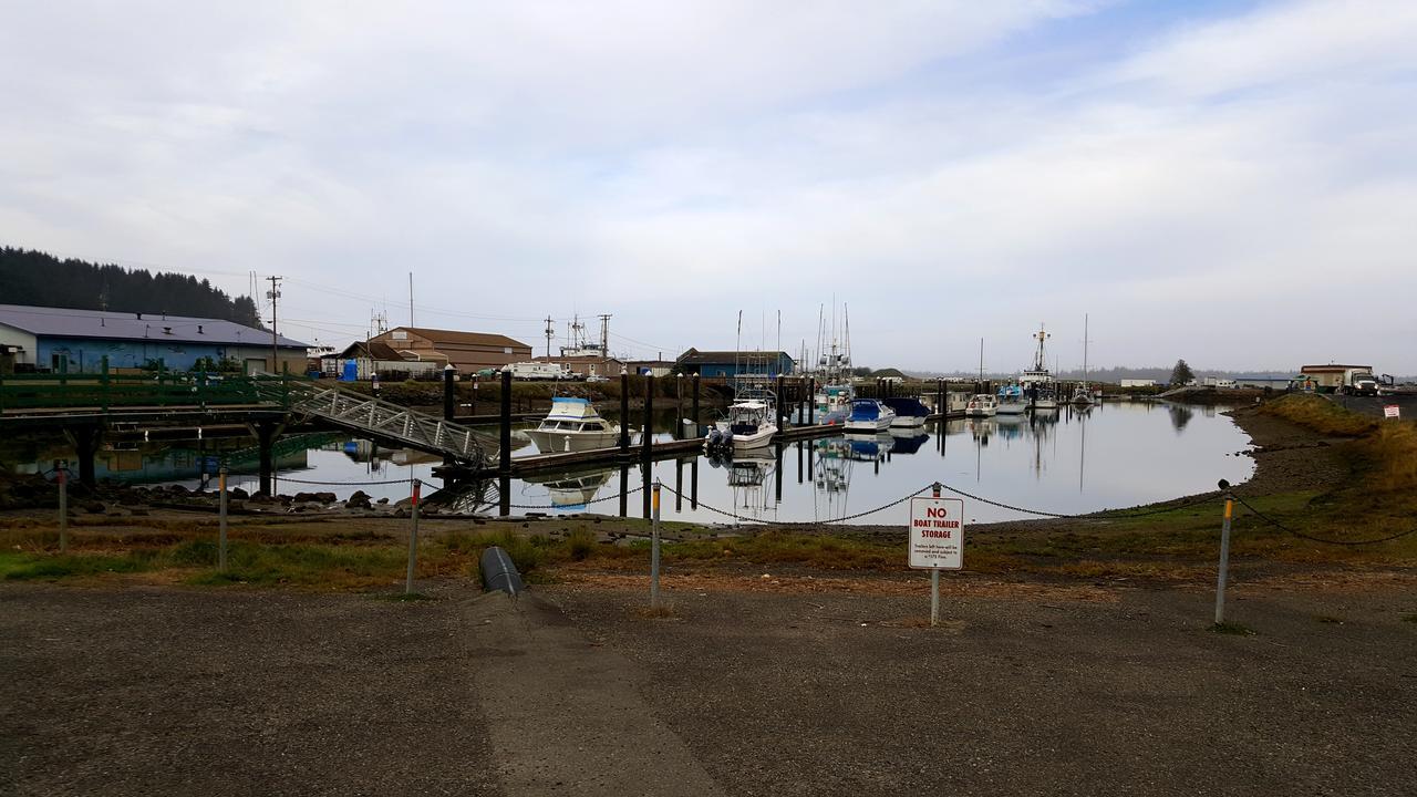 Winchester Bay Inn Reedsport Zewnętrze zdjęcie